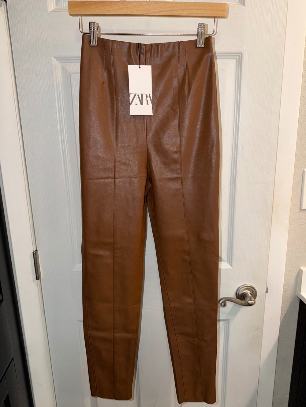 Zara NWT Brown Faux Leather Mid Rise Leggings Pants Size Small